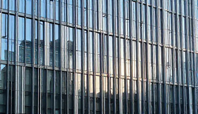 桂林网站建设中SEO优化的两种做法对比及取舍